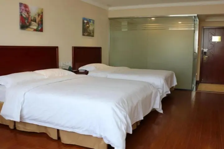 Чанчжоу: GreenTree Inn JiangSu ChangZhou LiYang TianMu Lake Avenue TaiGang(W) Road Business Hotel