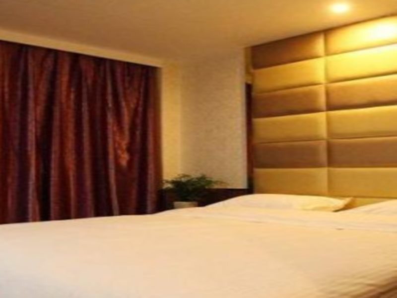 Ляньюньган: GreenTree Alliance JiangSu LianYunGang Central International HaiChang Road Pedestrian Street Hotel