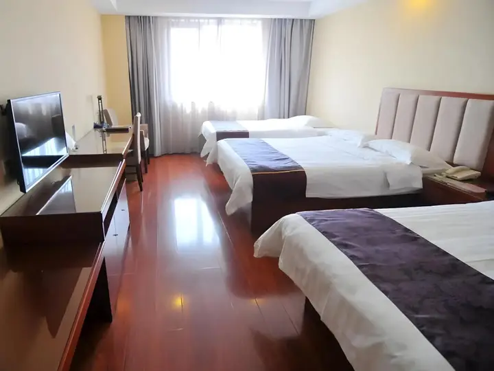 GreenTree Inn Shandong Qingdao Wuyishan Road Jiashike Shopping center Business Hotel — фото 6