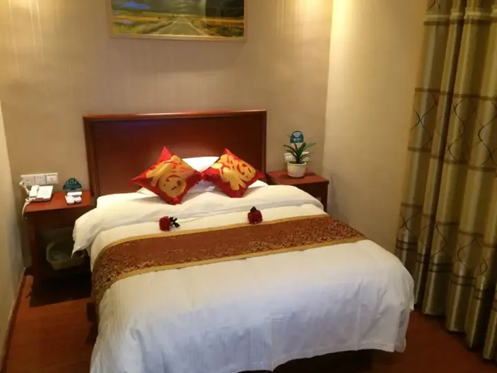 Суцянь: GreenTree Inn Suqian YiWu Business Center FuKang Avenue Express Hotel