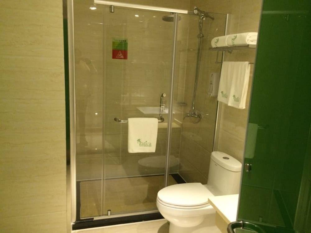 Тайчжоу: Vatica TaiZhou JiangYan Bus Terminal Station East NanHuan Road Hotel