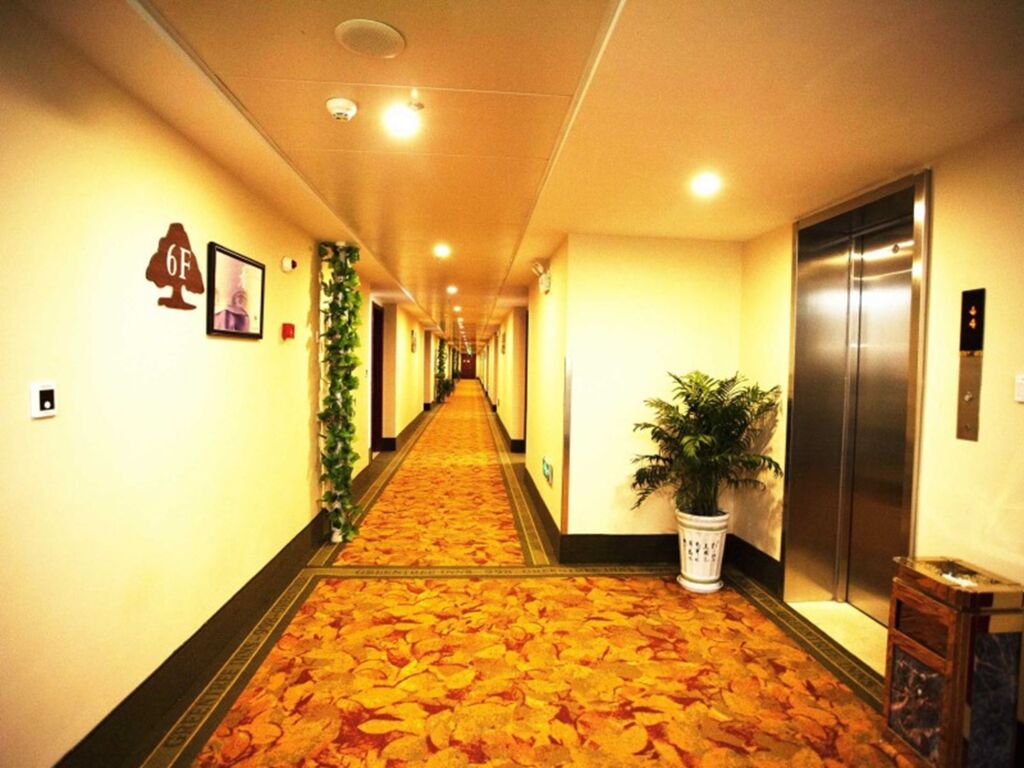 Тайчжоу: GreenTree Inn TaiZhou JingJiang RenMin S Road ZhongXu Road Business Ho