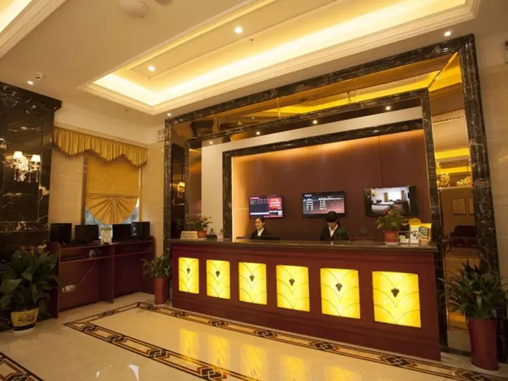 Тайчжоу: GreenTree Inn TaiZhou JingJiang RenMin S Road ZhongXu Road Business Ho