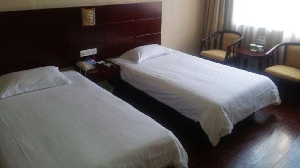 Наньчан: Greentree Inn Nanchang Railway Station Luoyang Roa