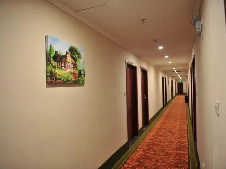 GreenTree Inn ZhanQian (W) Business Hotel — фото 3