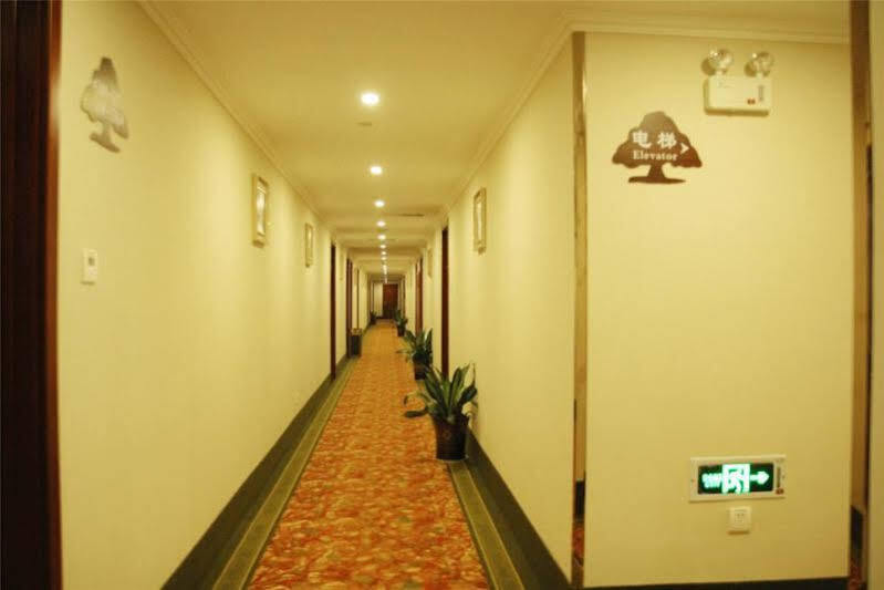 Шэньчжэнь: Greentree Inn Tongxin Plaza Business Hotel