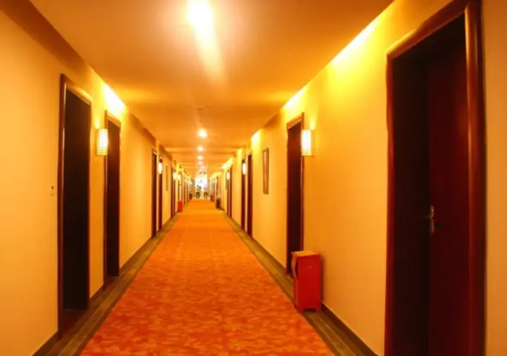 Greentree Inn Longhua Bus Station Shell Hotel — фото 6