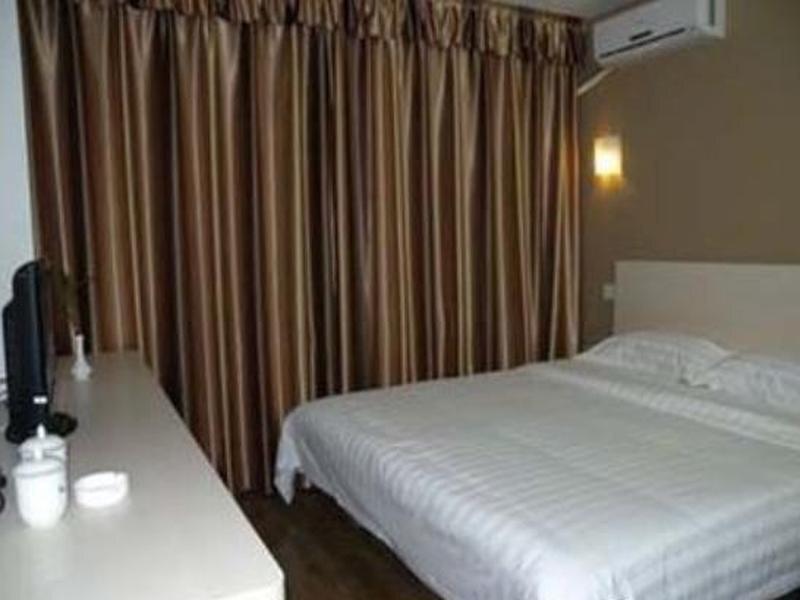 Хэфэй: GreenTree Alliance Hefei Baohe District Huizhou Avenue Weigang Hotel