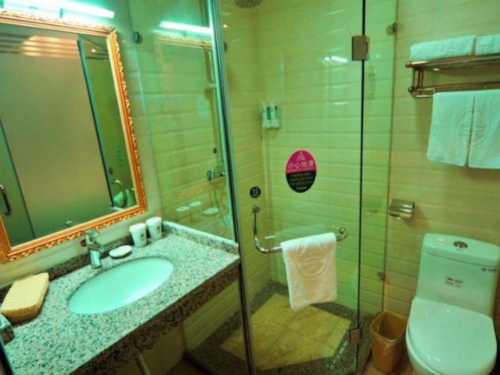 GreenTree Inn Yunnan Kunming Chenggong University City Shilin Street Express Hotel — фото 6