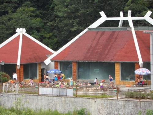 Байшань: Changbai Mountain International Hot Spring Holiday Village