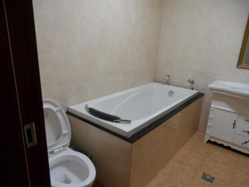 Байшань: Changbai Mountain International Hot Spring Holiday Village
