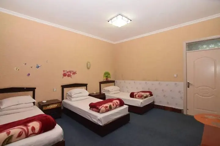 Лоян: Shengxiang Inn
