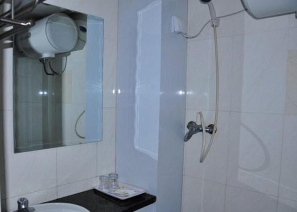 Даньдун: Zhonghua Holiday Inn