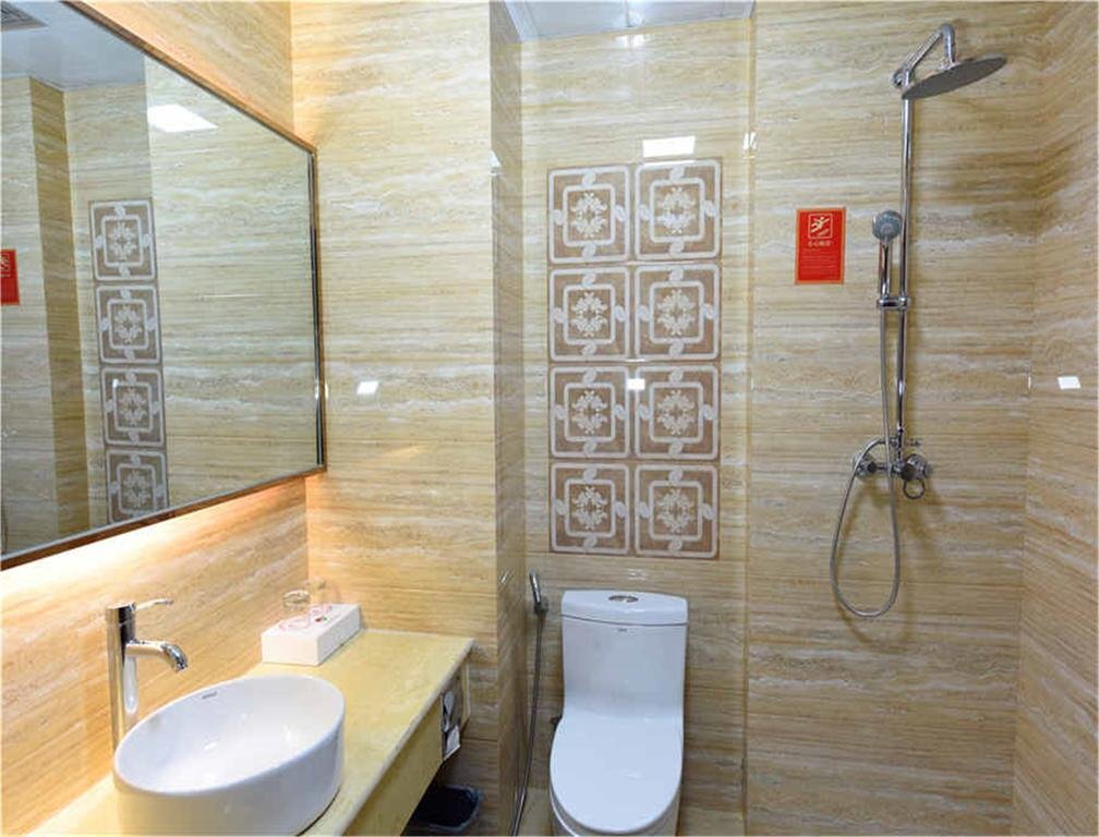 Чжанъе: Wanxin Inn