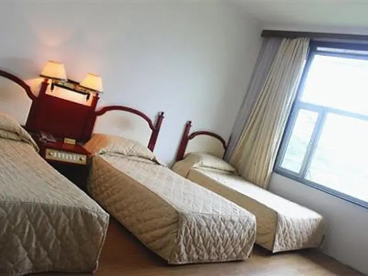 Changbai Mountain Spring Holiday Hotel — фото 6