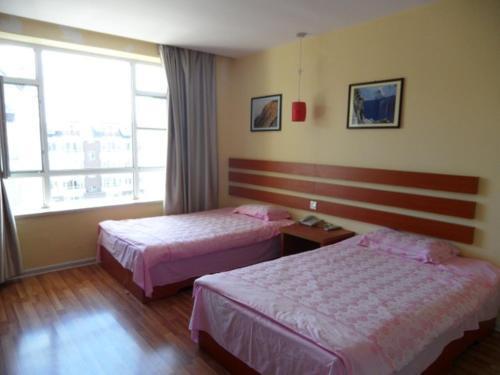 Байшань: Changbai Mountain Cuihumingyuan Apartment
