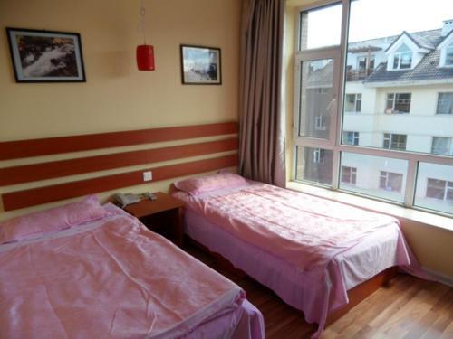 Байшань: Changbai Mountain Cuihumingyuan Apartment