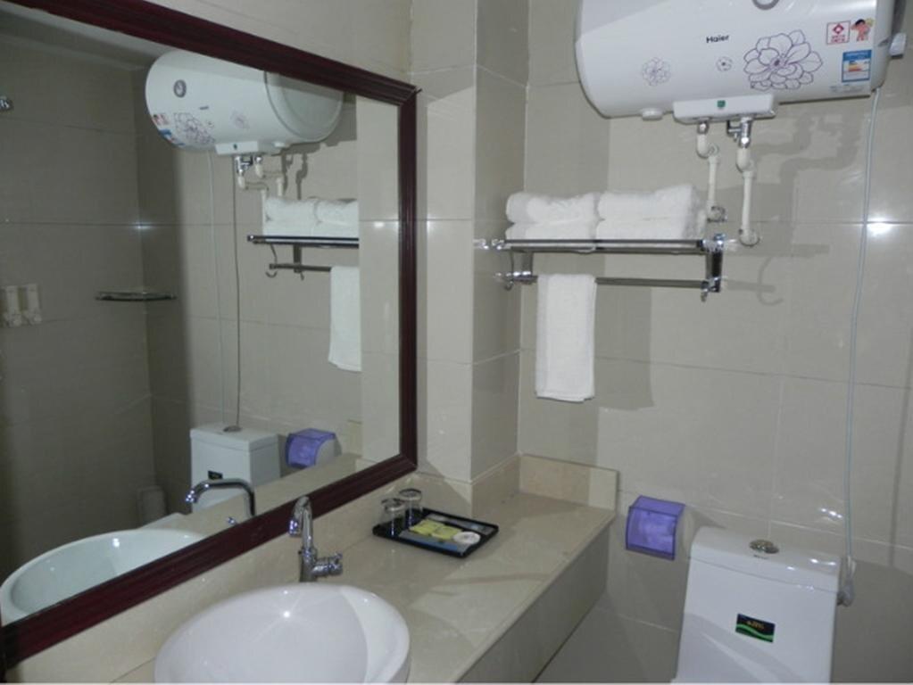 Байшань: Changbai Mountain Dazhonglai Hotel