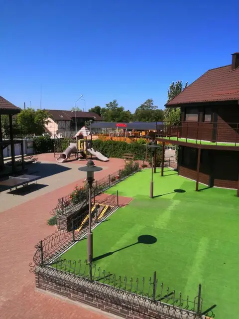 carousel image 1