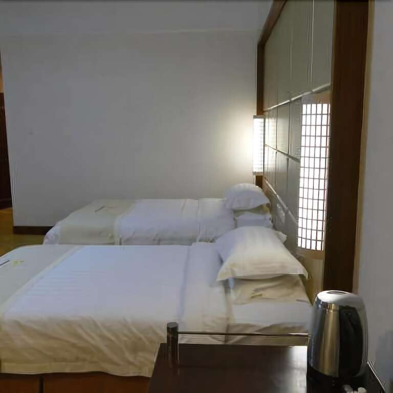 Цанчжоу: New Century International Hotel