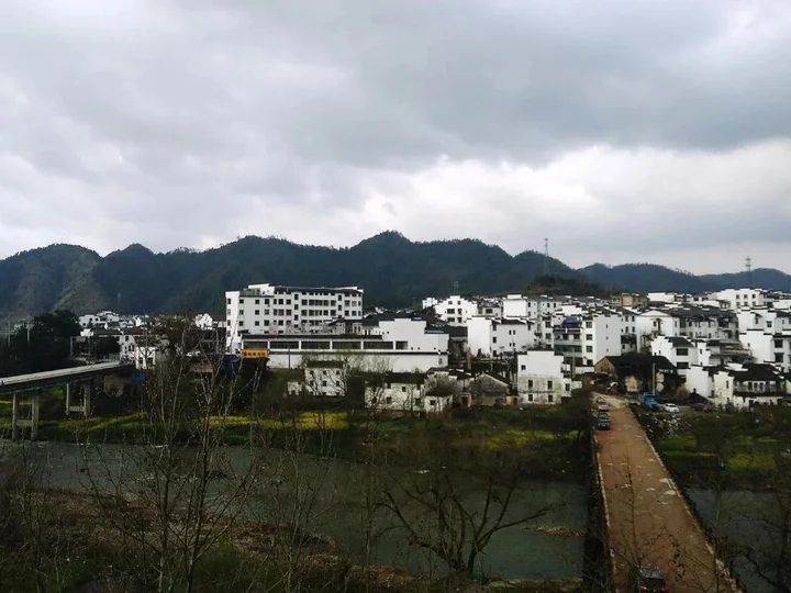 Шанграо: Wuyuan Youpin Yuanli Inn