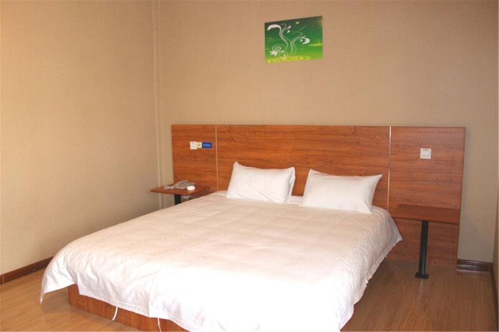 Таншань: Eaka 365 Hotel Tangshan Fuxing Road Branch