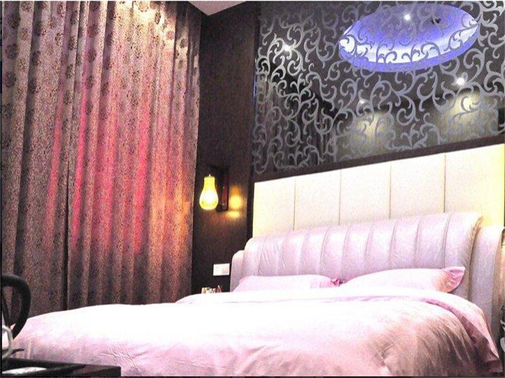 Джин-Чжоу: Jingzhou Yunlongshangfang Boutique Hotel