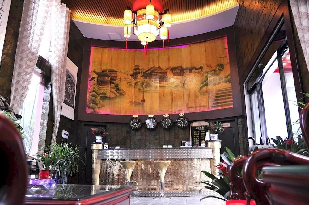 Джин-Чжоу: Jingzhou Yunlongshangfang Boutique Hotel