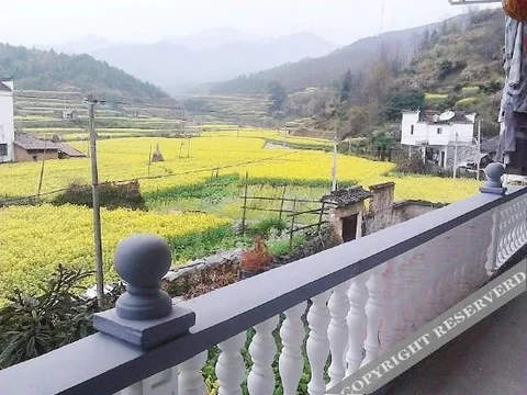 Шанграо: Wuyuan Qingyuan Xifuchun Farmstay