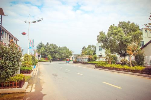 Ханчжоу: Tonglu Yaolin Impression Taoyuan Farm Stay