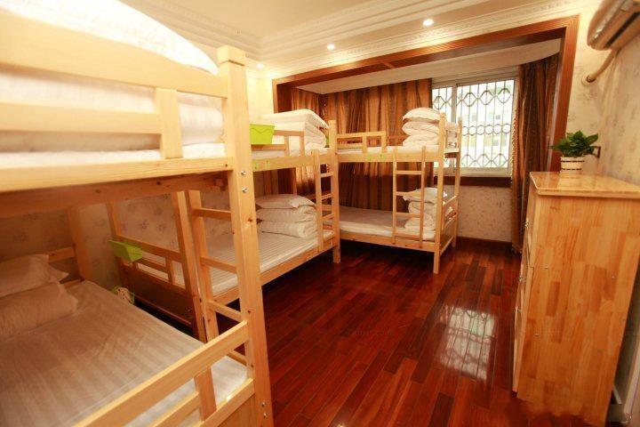 Чэнду: Chengdu Long Time No See Hostel