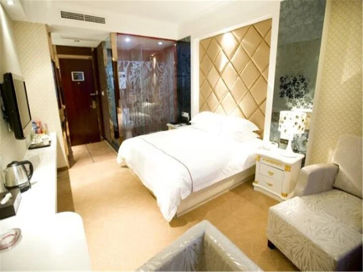 Лишуй: Lishui Jia Yi City Hotel