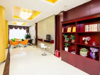 Чжэнчжоу: GreenTree Inn Henan Zhengzhou West Changjang Road Business Hotel