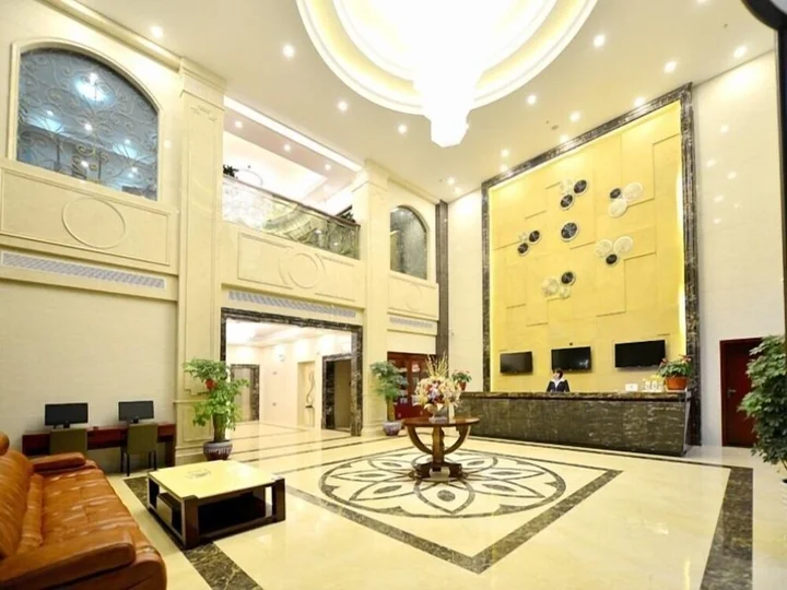 Уси: GreenTree Inn Wuxi Xidong Xincheng High Speed Rail East Station Hotel