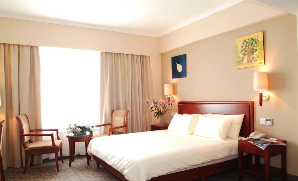 Далянь: GreenTree Inn Liaoning Dalian Railway Station Expr