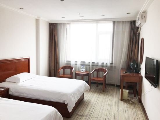 Далянь: GreenTree Inn Liaoning Dalian Jinzhou Railway Station Express Hotel