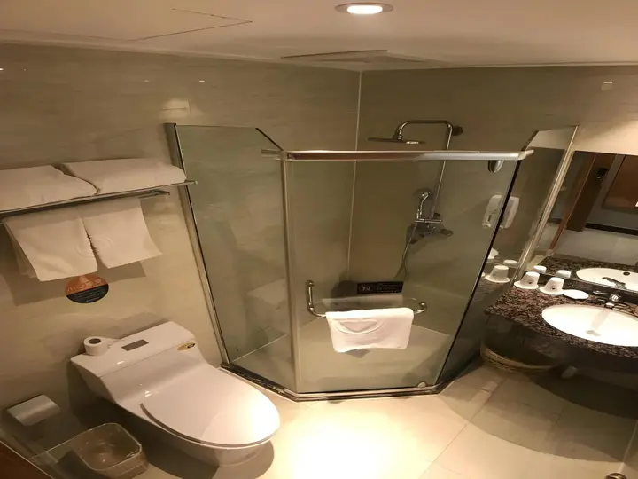 Уси: GreenTree Inn Jiangyin Zhouzhuang Shiji Avenue Business Hotel