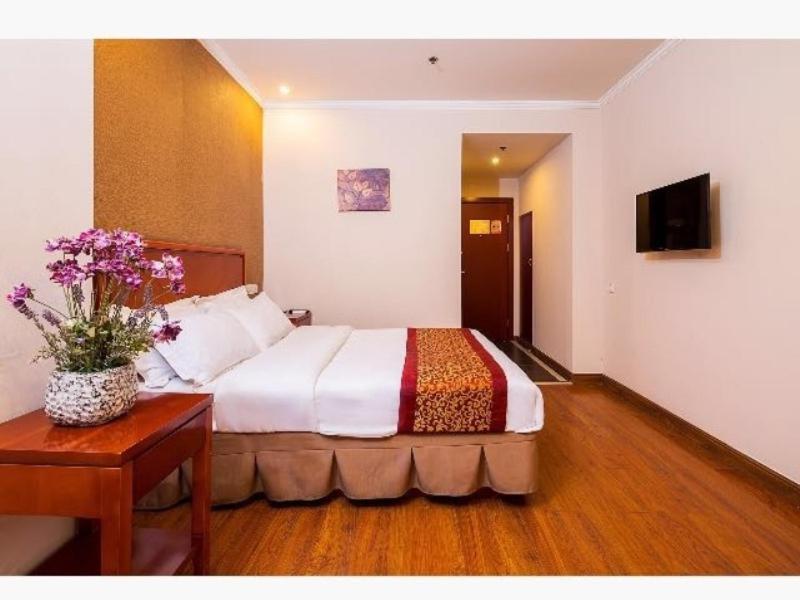 Уси: GreenTree Inn Jiangsu Wuxi Plum Garden Express Hotel