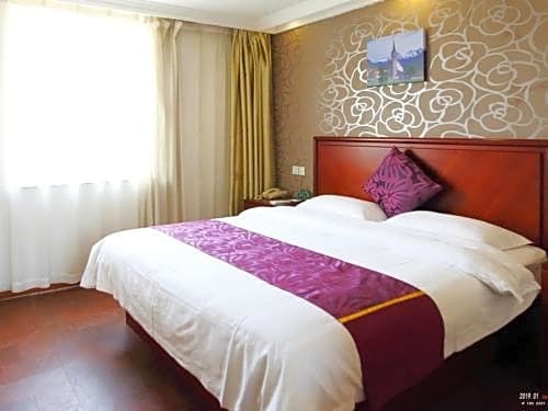 Уси: GreenTree Inn Wuxi Central Bus Station Guangrui Road Express Hotel