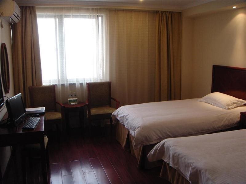 Чжэньцзян: GreenTree Inn Jiangsu Zhenjiang Yidu Building Materials City Express Hotel