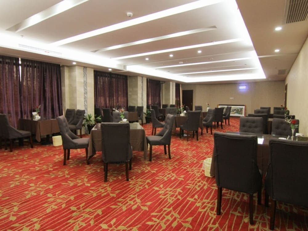Чжэньцзян: GreenTree Inn JiangSu Zhenjiang Danyang East Gate Danjin Road Zhenxing