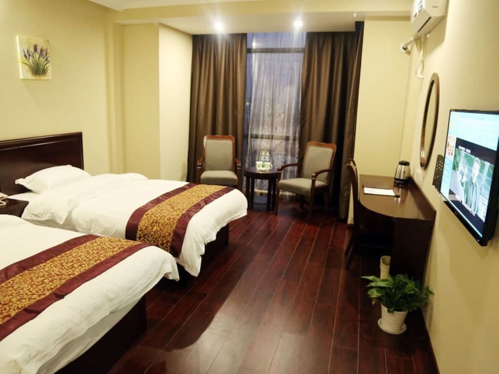 Чжэньцзян: GreenTree Inn JiangSu Zhenjiang Danyang East Gate Danjin Road Zhenxing
