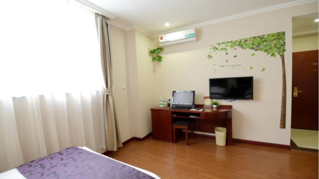 Чжэньцзян: GreenTree Inn Zhenjiang Yangzhong Central Market Gangdong Bei Road