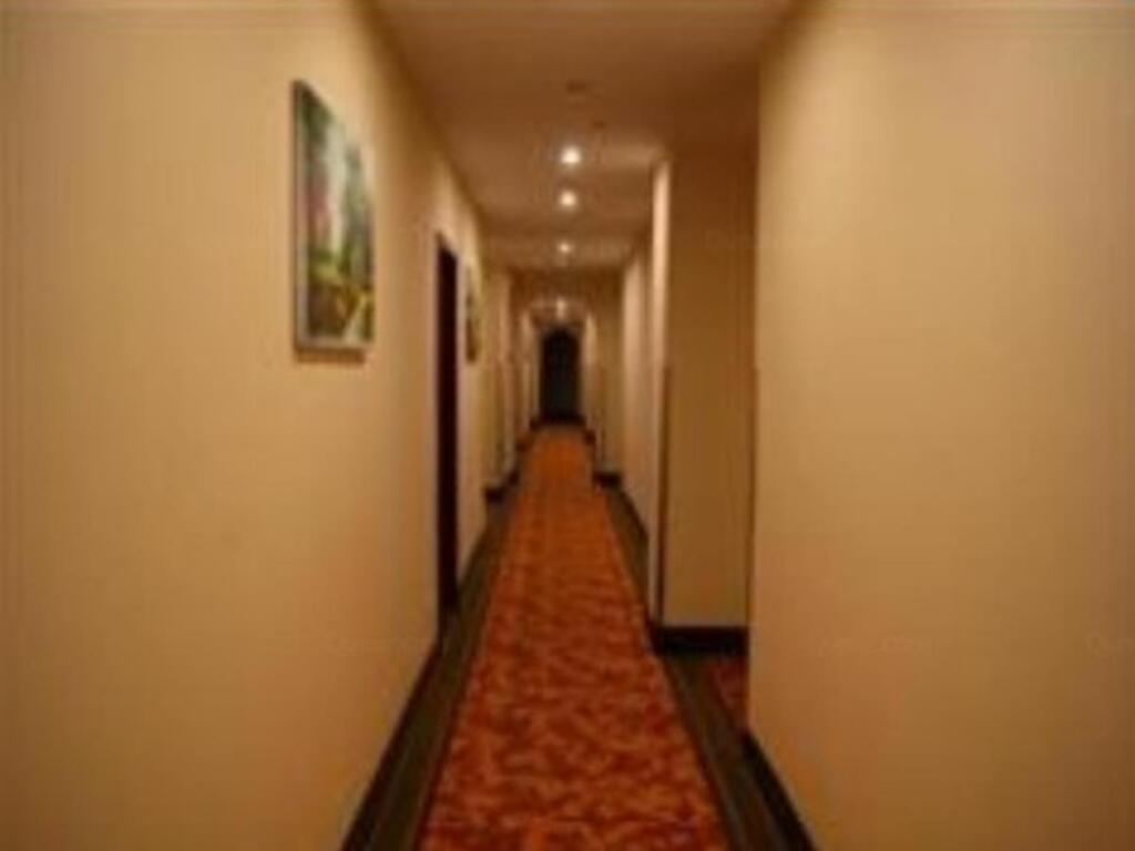 Уси: GreenTree Inn Wuxi Huishan Ancient Town Business Hotel