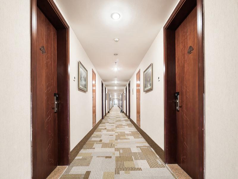 Чанчжоу: GreenTree Inn Changzhou Dinosaur City Qingyang North Road Business Hotel