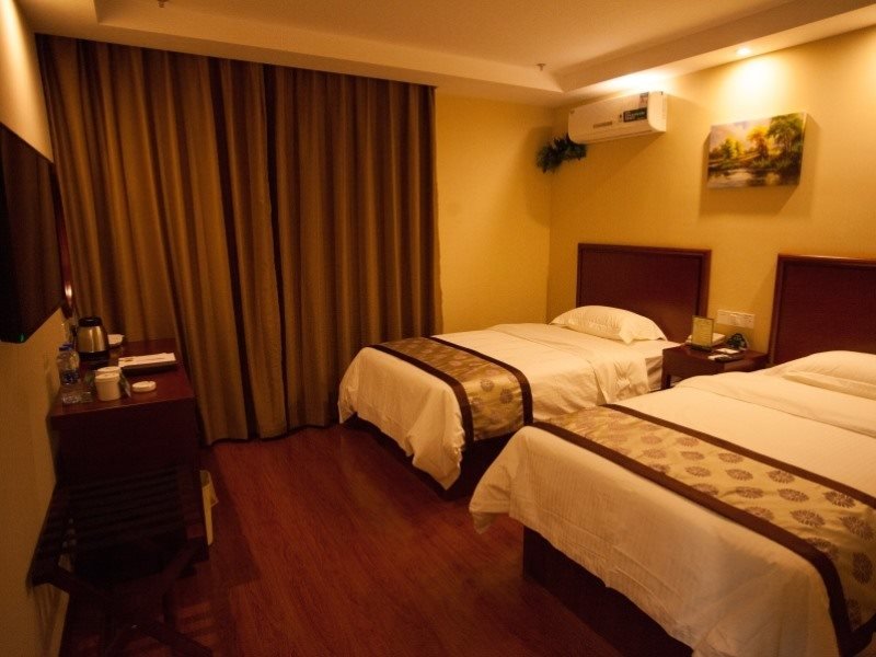 Чанчжоу: GreenTree Inn JiangSu Changzhou Jintan Ximen Street Material Market Business Hotel