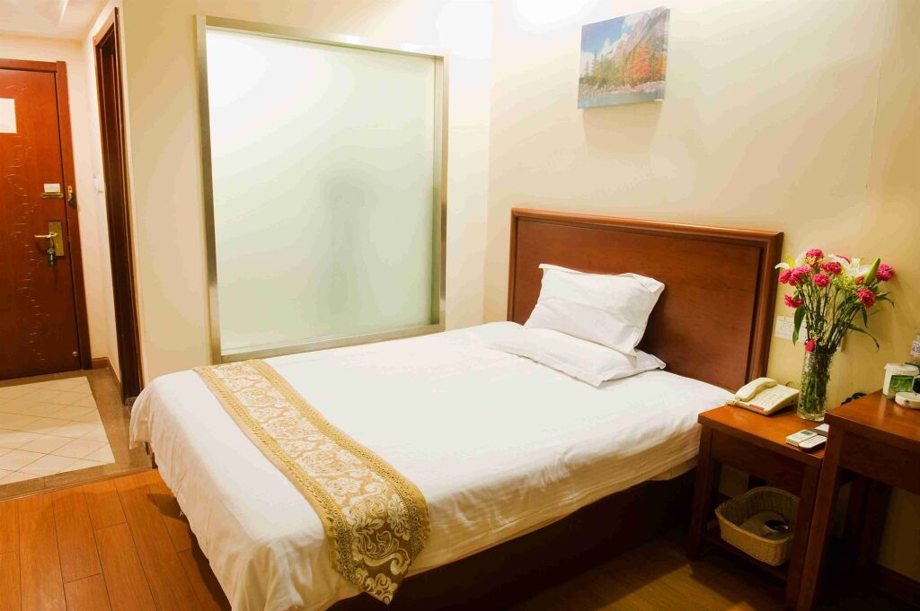 Чанчжоу: GreenTree Inn Changzhou Jinghu High-speed Station