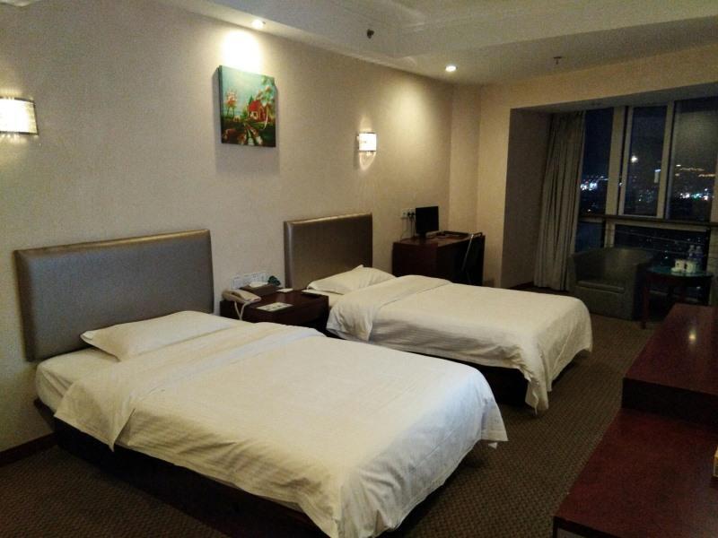 Чанчжоу: Greentree Inn Changzhou Liyang Pingling Square Business Hotel