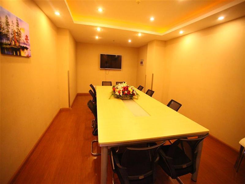 Суцянь: GreenTree Inn SuQian XiHu Road BaoLong Plaza JinYing Hotel