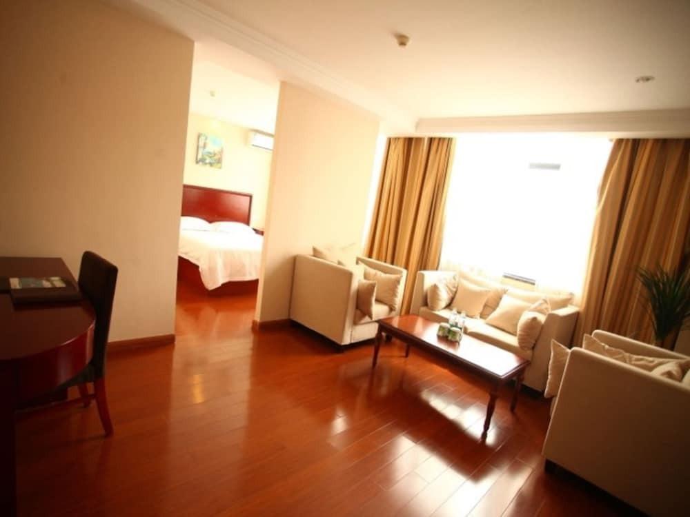 Суцянь: GreenTree Inn SuQian XiHu Road BaoLong Plaza JinYing Hotel